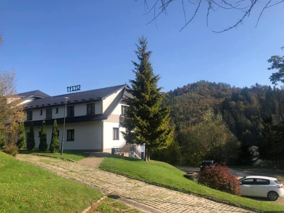 Dom Wczasowy Szczyt Muszyna Exterior foto